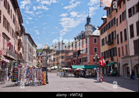 Place Saint Leger, piazza dello shopping nel centro di Chambery Foto Stock