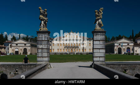 Villa Manin, una delle più belle ville venete in Friuli Venezia Giulia, situato nei pressi di Codroipo. Foto Stock