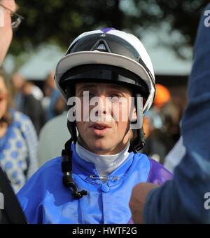 B UNA CURTIS JOCKEY IPPODROMO DI NEWMARKET NEWMARKET INGHILTERRA 01 Ottobre 2011 Foto Stock