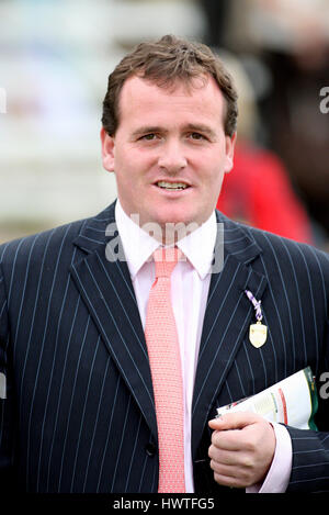 RICHARD HANNON JR GARA allenatore di cavalli IPPODROMO DI YORK YORK INGHILTERRA 16 Maggio 2008 Foto Stock