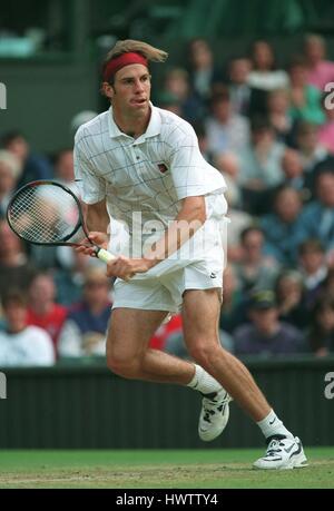 GREG RUSEDSKI WIMBLEDON 05 Luglio 1995 Foto Stock