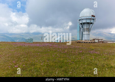 Alto osservatorio di montagna altopiano Assy in Kazakistan Foto Stock