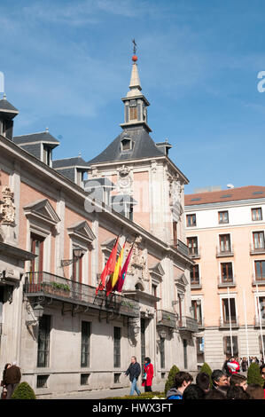 Spagna, Madrid, Plaza de la Villa, municipio Foto Stock