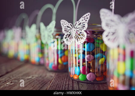 Cioccolatini in vasetti per nozze favori o decorazione di vacanza Foto Stock