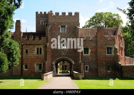 Buckden Towers, Buckden, Cambridgeshire,sono stati ancora una volta il Palazzo dei Vescovi di Lincoln . Il loro più famoso residente è la regina Caterina d'Aragona, Foto Stock