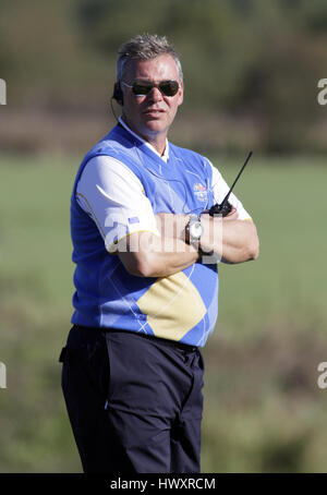 DARREN CLARKE TEAM europeo vice capitano della squadra europea vice capitano Celtic Manor Resort la città di Newport WALES 04 Ottobre 2010 Foto Stock