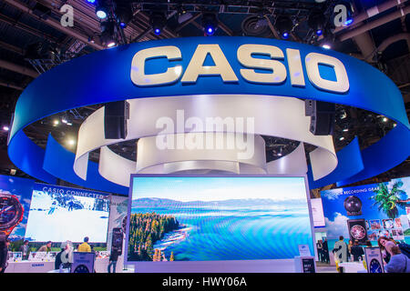 LAS VEGAS - Jan 08 : La Casio stand al CES show tenutosi a Las Vegas il gennaio 08 2017 , il CES è il leader mondiale nel settore del consumatore-electronics Show. Foto Stock