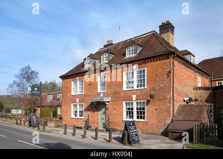 La Bell Inn Pub e Hotel a Brook vicino a Lyndhurst in New Forest, Hampshire, Regno Unito Foto Stock