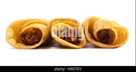 Pollo taquitos isolato su uno sfondo bianco. Foto Stock