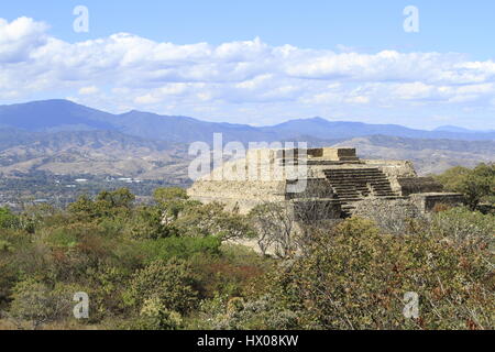 Monte Alban, Pre-Colombian sito archeologico, Oaxaca, Messico Foto Stock