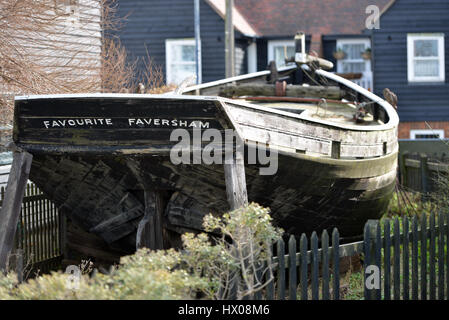 Vecchio Preferiti, Storico oyster barca da pesca, Whitstable Kent Foto Stock