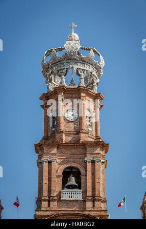 Torre di Nostra Signora di Guadalupe chiesa - Puerto Vallarta, Jalisco, Messico Foto Stock