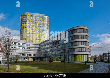 Tedesco ADAC Automobil Club edificio sede centrale a Monaco di Baviera, Germania Foto Stock