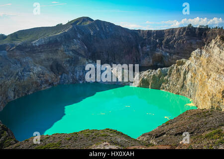 Laghi cratere di stordimento Kelimutu volcanoe in Flores in Indonesia Foto Stock