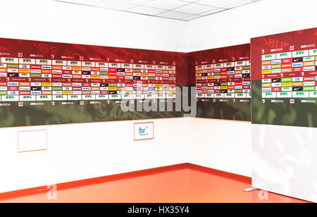 Visita WWK Arena - lo stadio ufficiale del FC Augsburg Foto Stock