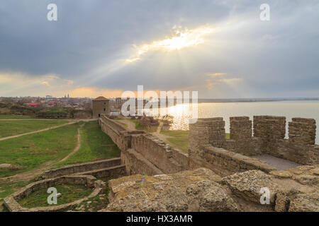 Akkerman fortezza e belgorod city durante il tramonto a Odessa, Ucraina Foto Stock