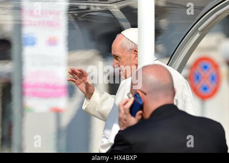 Papa Fancesco Bergoglio in Italia, a Milano, il 25 marzo 2017 Foto Stock