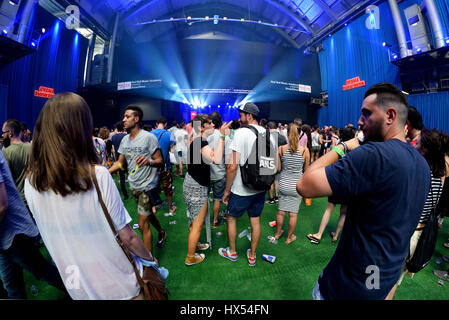 Barcellona - Jun 20: Zebra Katz (fase nome del rapper Ojay Morgan) live performance al Sonar Festival il 20 giugno 2015 a Barcellona, Spagna. Foto Stock