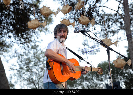 Barcellona - Lug 3: Xoel Lopez (musicista) in un concerto all'aperto presso il Vida Festival il 3 luglio 2015 a Barcellona, Spagna. Foto Stock