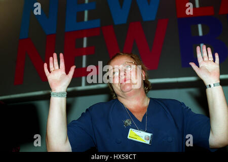 MARJORIE MOWLAM MO MP SEC. Stato in Irlanda del Nord il 12 ottobre 1998 Foto Stock