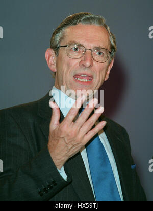 NORMAN FOWLER MP ombra Ambiente Trasporti 16 Ottobre 1997 Foto Stock