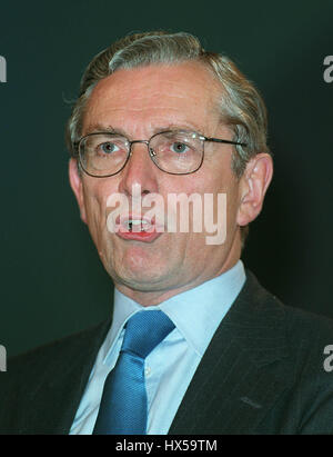 NORMAN FOWLER MP ombra Ambiente Trasporti 16 Ottobre 1997 Foto Stock