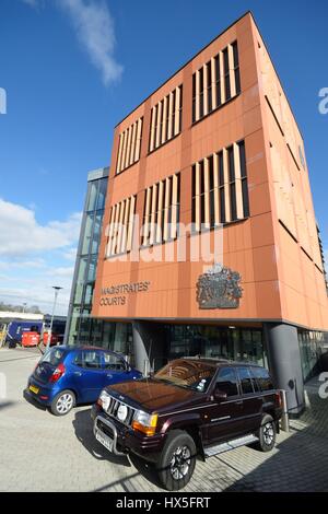 COLCHESTER ESSEX INGHILTERRA 8 Marzo 2015: magistrati moderno edificio di corte Foto Stock