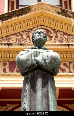 Statua di San Francisco de Asís a Salta (Argentina) Foto Stock