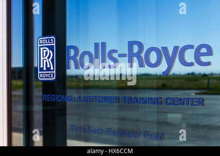 Indianapolis - Circa Ottobre 2016: Rolls-Royce Corporation clienti regionali Centro di formazione. Rolls-Royce è una società globale che fornisce a getto di gas e tu Foto Stock