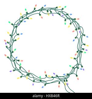 Ghirlanda di Natale o telaio della ghirlanda di fiori colorati con incandescente luci luminose su uno sfondo bianco. Isolato. Disegnata a mano illustrazione vettoriale. Illustrazione Vettoriale