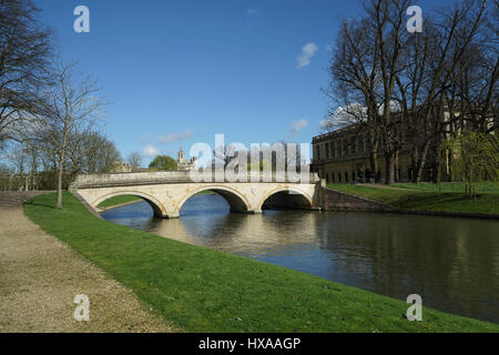 Trinity College ponte sopra il fiume Cam (1764) Foto Stock