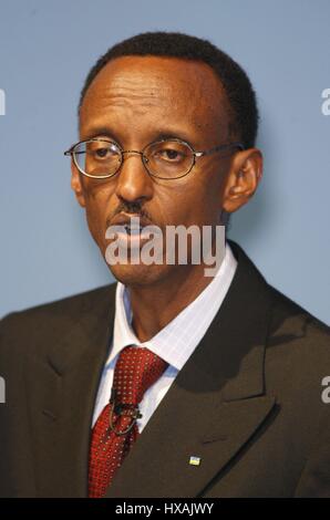 S.e. Il Presidente Paul Kagame PRESIDENTE DEL RUANDA 02 ottobre 2007 WINTER GARDENS BLACKPOOL INGHILTERRA Foto Stock