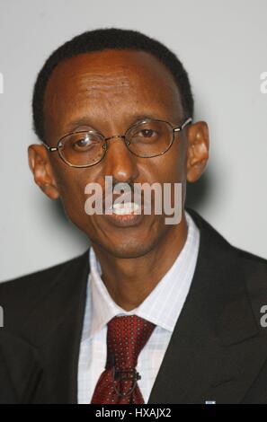 S.e. Il Presidente Paul Kagame PRESIDENTE DEL RUANDA 02 ottobre 2007 WINTER GARDENS BLACKPOOL INGHILTERRA Foto Stock