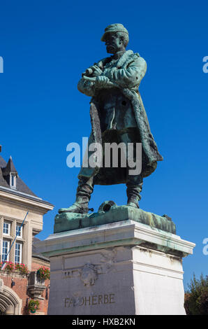 Statua di Louis Faidherbe in Bapaume, Francia Foto Stock