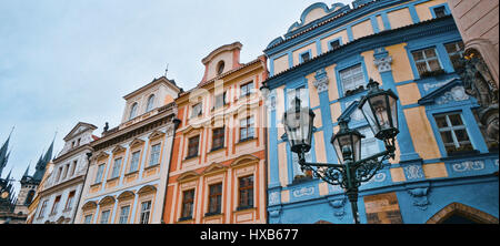 Splendide dimore a Piazza della Città Vecchia di Praga Foto Stock