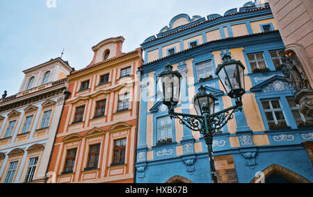 Splendide dimore a Piazza della Città Vecchia di Praga Foto Stock