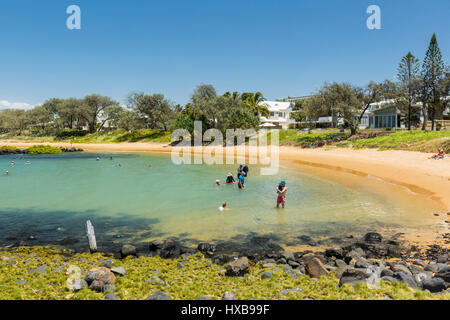 Per coloro che godono di una nuotata a Bargara Beach, a Bundaberg, Queensland, Australia Foto Stock