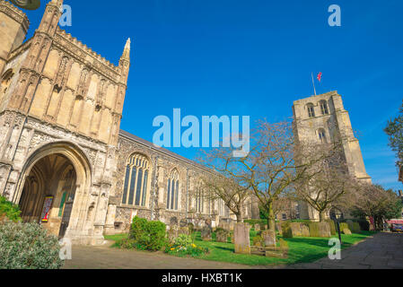 Beccles Suffolk, chiesa di San Michele e la Chiesa la sua staccata del XVI secolo torre campanaria nel Suffolk città di Beccles, Regno Unito. Foto Stock