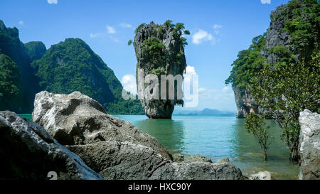 Isola di James Bond,Khao Ping Kan o Ko Khao Ping Kan isola in Tailandia, nella Baia di Phang Nga a nord est di Phuket Foto Stock