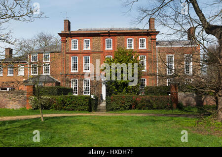 Ormeley Lodge è un inizio XVIII secolo Georgian House sul bordo di Ham Common vicino al Richmond Park di prosciutto, Londra. Regno Unito Foto Stock