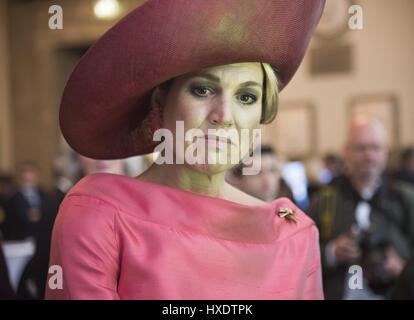 Regina MAXIMA LA REGINA DEI PAESI BASSI IL 13 APRILE 2016 il Deutsches Museum di Monaco di Baviera Germania Foto Stock