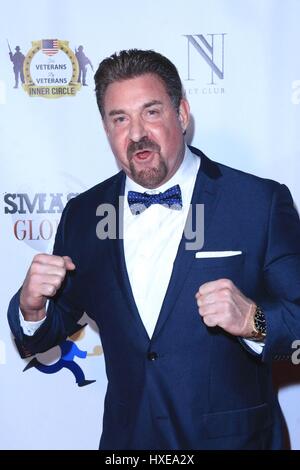 Smash Global V Pre-Oscar Gala - Arrivi con: Carlos Kremer dove: Los Angeles, California, Stati Uniti quando: 24 Feb 2017 Foto Stock