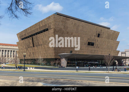 Lo Smithsonian National Museum of African American Storia e cultura (NMAAHC) in Washington, DC. Foto Stock