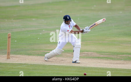 SAMIT PATEL INGHILTERRA NOTTINGHAMSHIRE INGHILTERRA & NOTTINGHAMSHIRE SCARBOROUGH CRICKET CLUB SCARBOROUGH INGHILTERRA 02 Agosto 2011 Foto Stock