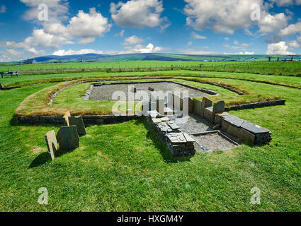 La struttura 8 del Neolitico antico insediamento Barnhouse sito archeologico, circa 3000 BC, Loch di Harray, Orkney continentale, Scozia, Foto Stock