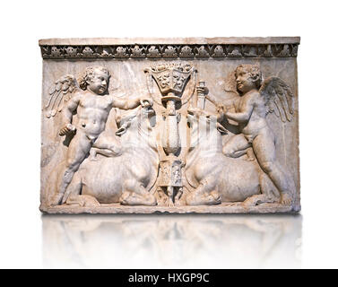 Roman scolpite a rilievo con amorini sacrificare tori,Tempio di Venere Genitrice Roma 30 AD , inv 6718, Napoli Museo Archeologico Nazionale, l'Italia, Foto Stock