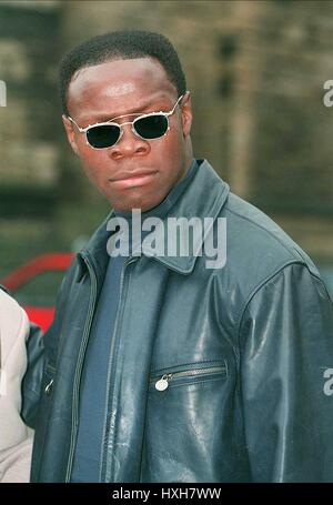 CHRIS EUBANK CONFERENZA STAMPA NEWCASTLE CONFERENZA STAMPA NEWCASTLE 06 Luglio 1995 Foto Stock