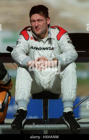 JOS VERSTAPPEN FRECCE-ASIATECH SILVERSTONE SILVERSTONE INGHILTERRA 21 Febbraio 2001 Foto Stock