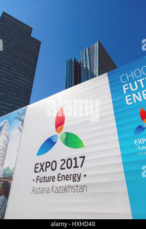 Banner e logo di Expo 2017 di Astana Foto Stock