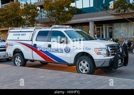 Polizia Unità Marine Ford F150 veicolo su Queens Quay West, Toronto, Ontario, Canada. Foto Stock
